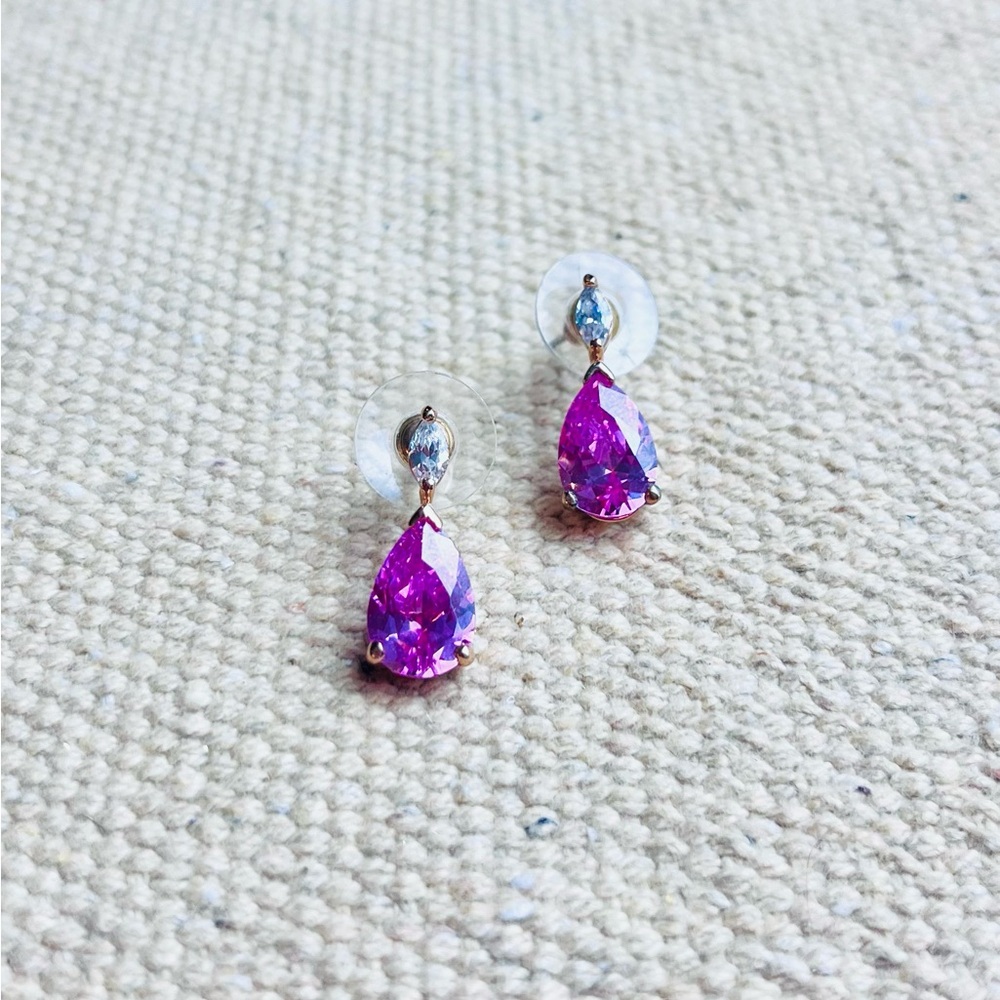 VTG 1990s Gold-Toned + Pink Gem Teardrop Earrings